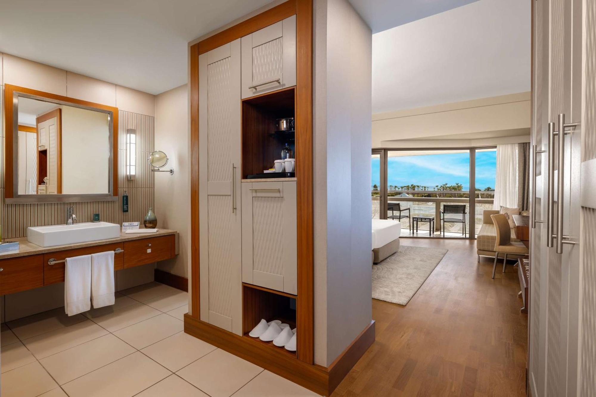 Quarto Família com Vista para o Jardim